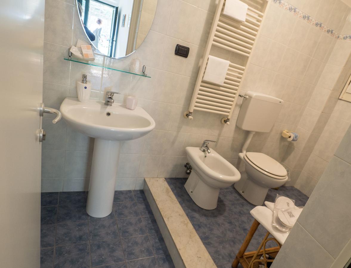 Camere Fontanavecchia ヴェルナッツァ エクステリア 写真